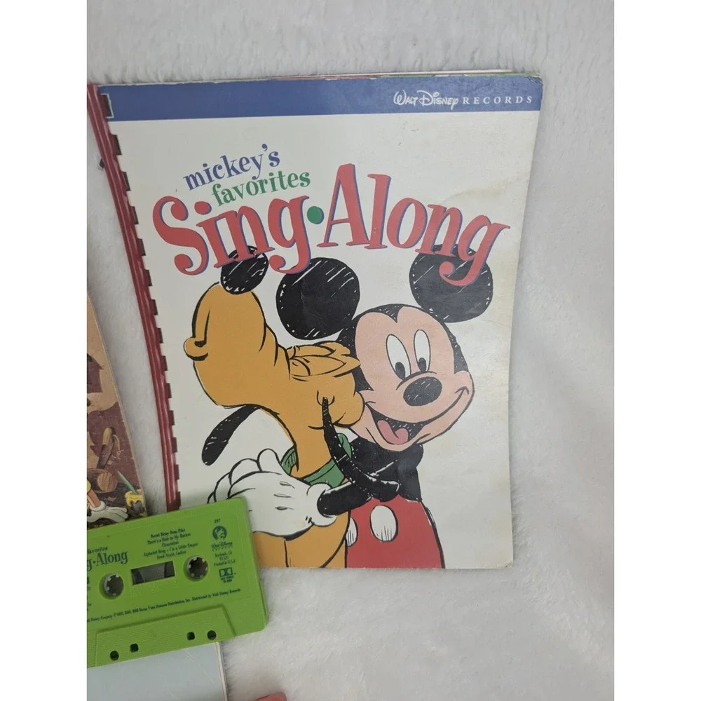 Vintage Walt Disney Read-Along Book & Tape Lot Poppins Oz Robin Hood Garfield